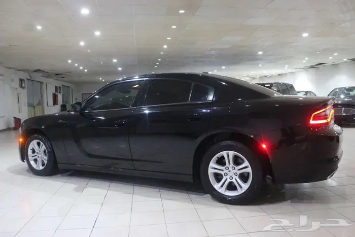 دودج تشارجر 2020 اسود بطاقة جمركية 13