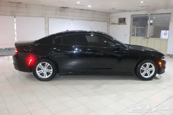 دودج تشارجر 2020 اسود بطاقة جمركية 12