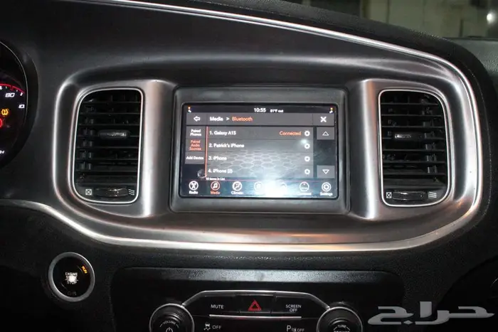 دودج تشارجر 2020 اسود بطاقة جمركية 32