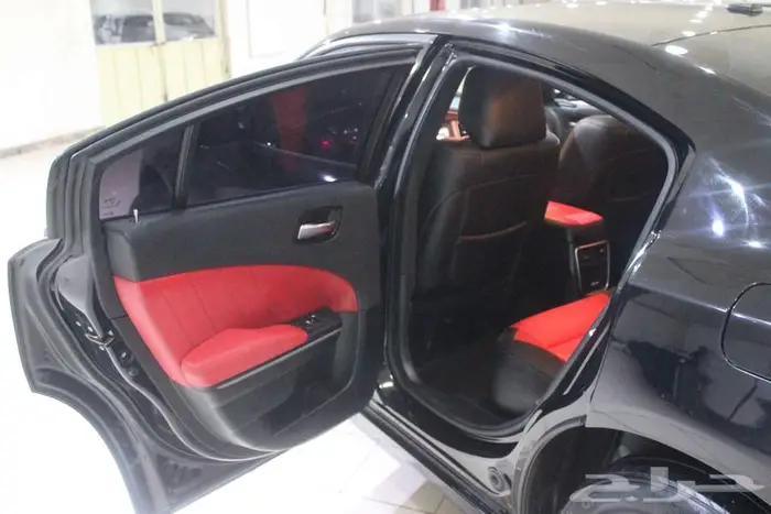 دودج تشارجر 2020 اسود بطاقة جمركية 40