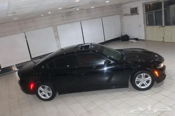 دودج تشارجر 2020 اسود بطاقة جمركية 65