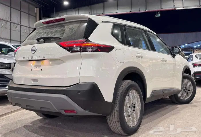 نيسان إكستريل 2026 7 مقاعد دبل 16