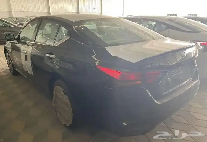 نيسان التيما نص فل SV موديل 2026 12