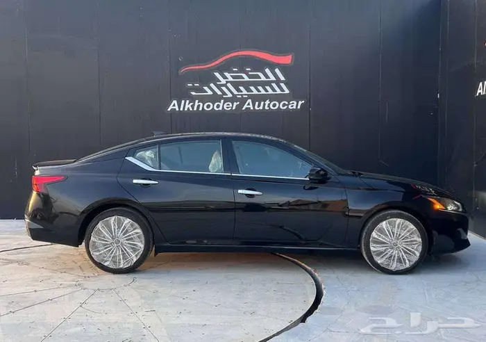 نيسان التيما SV 2026 لدى شركة عبدالمجيد الخضر 3