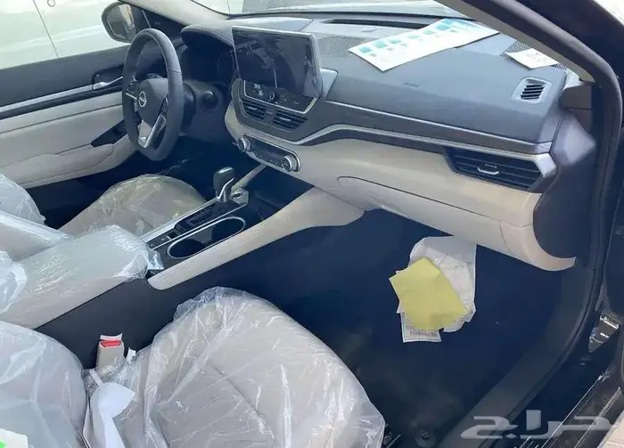 نيسان التيما نص فل SV موديل 2026 19