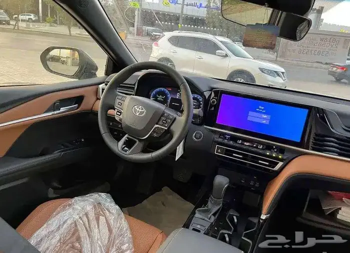 تويوتا كامري جراندي بنزين 2025 14