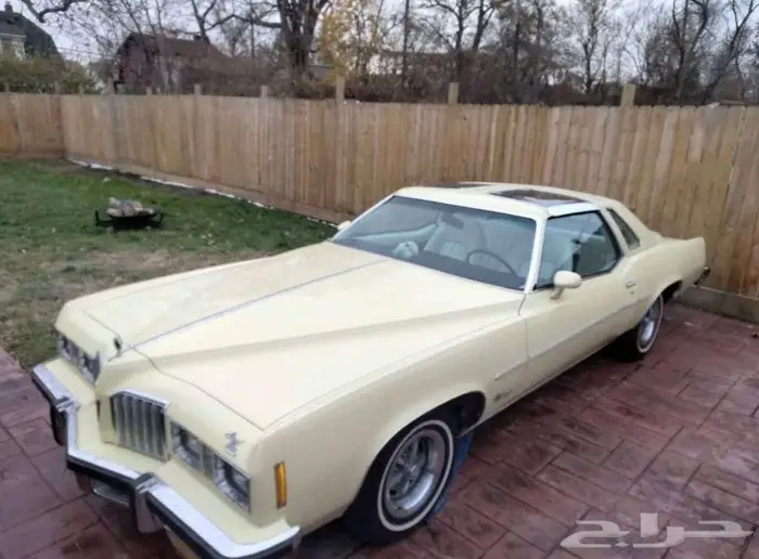 للبيع قراند بركس موديل 1977 Pontiac grand prix SE Coupe 2D 1