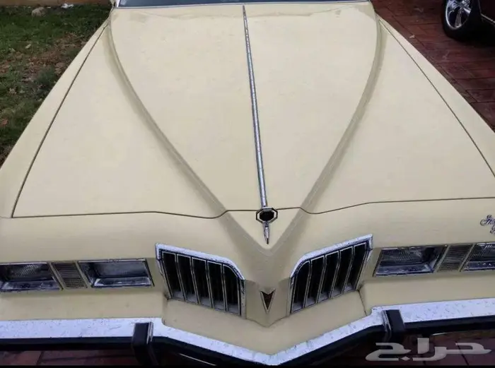 للبيع قراند بركس موديل 1977 Pontiac grand prix SE Coupe 2D 3