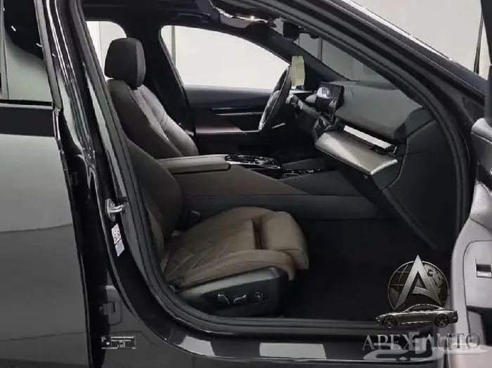 BMW 520I Mkit Sport 2024 أرخص سعر في السوق 10
