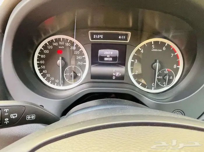 انفنتي Q30 فل 2017 بحالة ممتازة 2