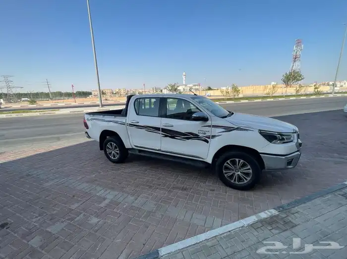 هايلوكس 2022 فل كامل تماتيك بصمه 0