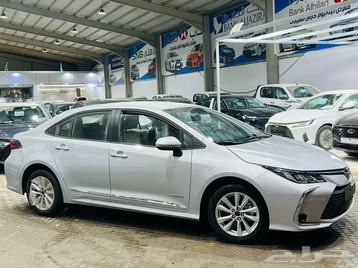 تويوتا كورولا XLI مطور 2.0 بنزين 2026 1