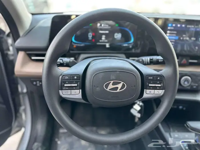 اكسنت فليت 2026 6