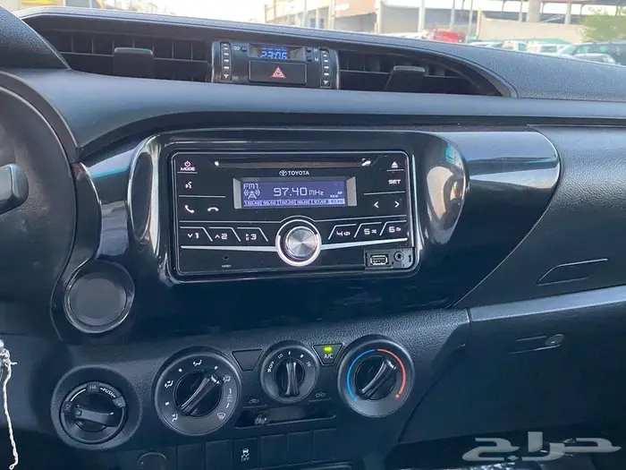 تويوتا هايلوكس سلق ديزل تماتيك 2019 9