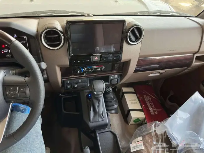 تويوتا شاص بنزين فل كامل رفرف ونش سعودي 2025 11