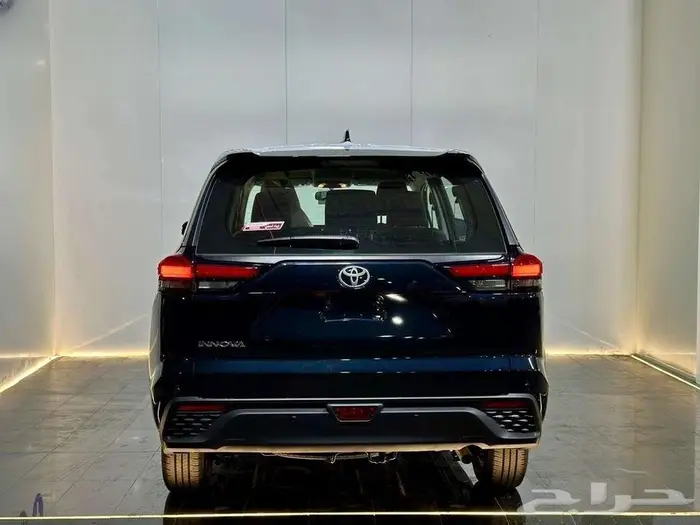 تويوتا انوفا GL بنزين 2026 3