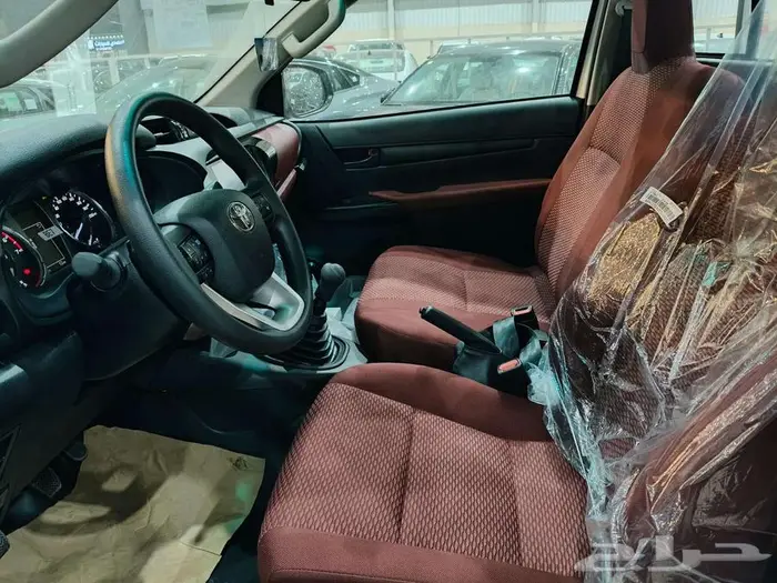 تويوتا هايلوكس غمارة موديل 2026 بنزين دبل باقل سعر 8