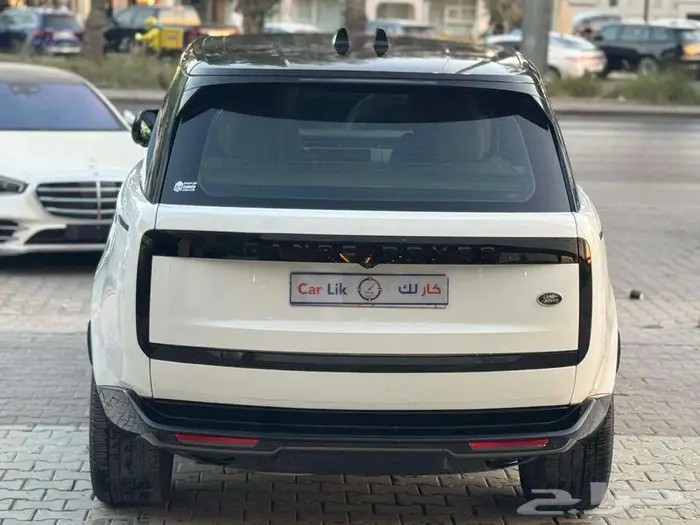 رنج روفر اوتوبيقرافي 2022 3