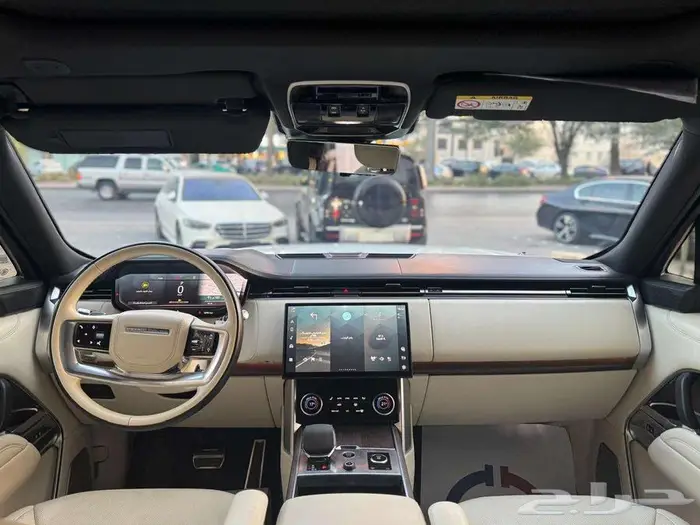 رنج روفر اوتوبيقرافي 2022 7