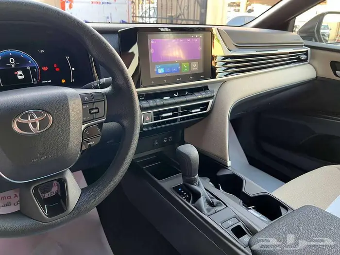 تويوتا كامري E ستاندر جنوط موديل 2025 4