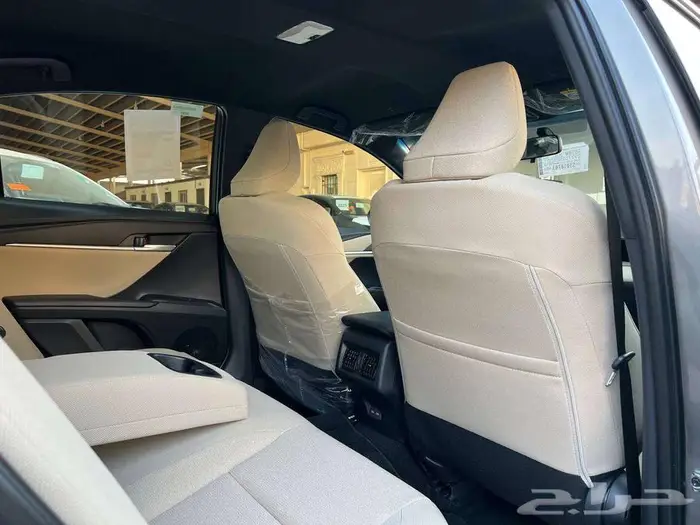 تويوتا كامري E ستاندر جنوط موديل 2025 8