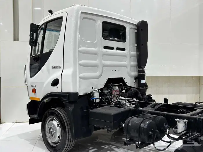 دينا 6 طن اشوك ليلاند 2023 ضمان ذهبي مميز 5