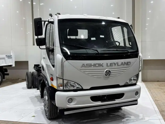 دينا 6 طن اشوك ليلاند 2023 ضمان ذهبي مميز 1