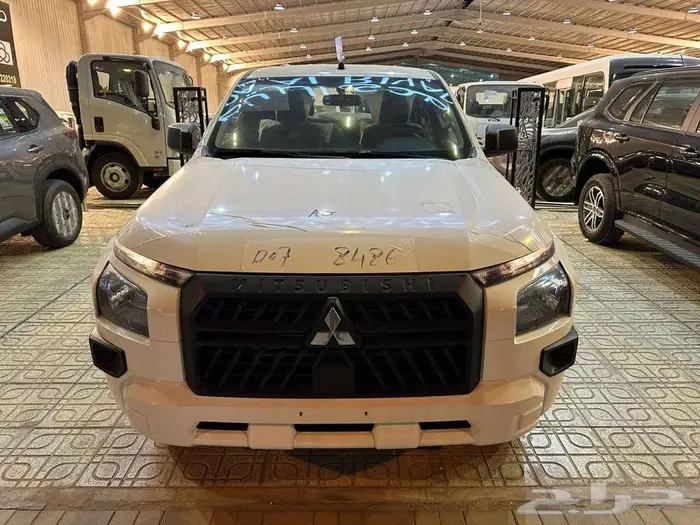 ميتسوبيشي L200 غمارتين دبل قير عادي 2024 كاش وتقسيط 3