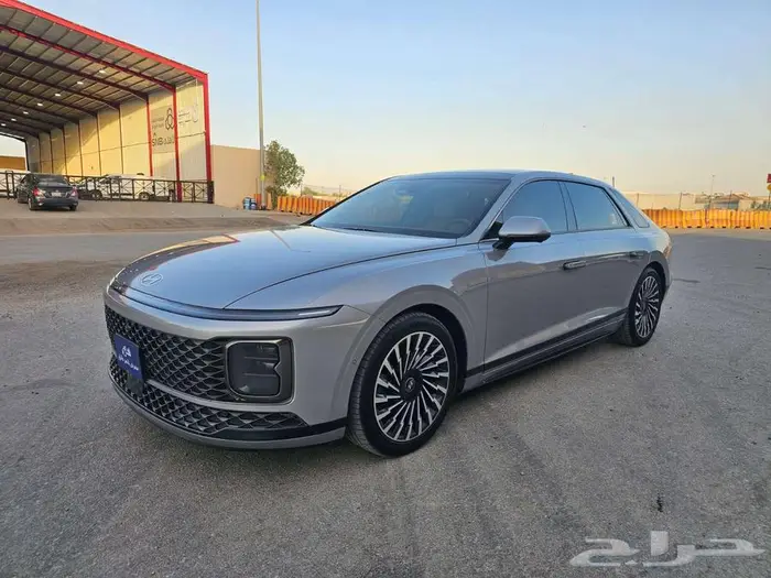 هونداي ازيرا 2024 كاليجرافي 1