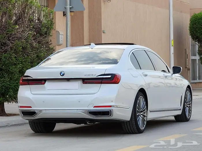 بي ام 2020 730 شبه جديد 10