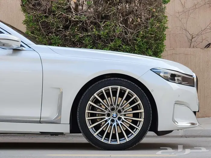 بي ام 2020 730 شبه جديد 15