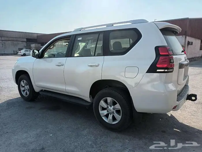 تويوتا برادو ديزل TXL موديل 2022 7
