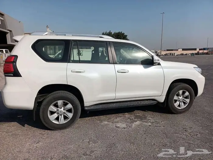 تويوتا برادو ديزل TXL موديل 2022 8