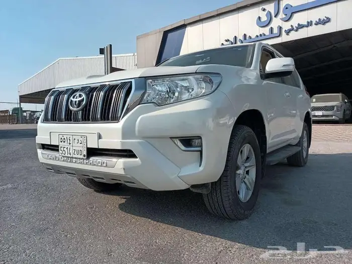 تويوتا برادو ديزل TXL موديل 2022 3