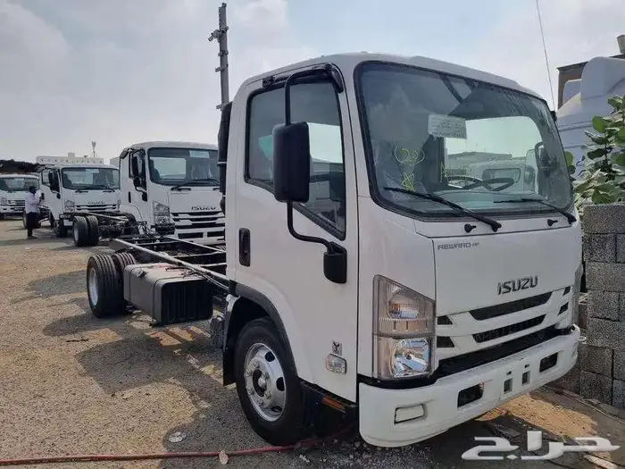 ايسوزو شاحنه 4 5 6  طن موديل 2025 كاش وتقسيط مؤسسات 3