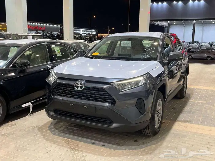 تويوتا راف فور LE ستاندر دبل 4X4 موديل 2025 سعودي 1