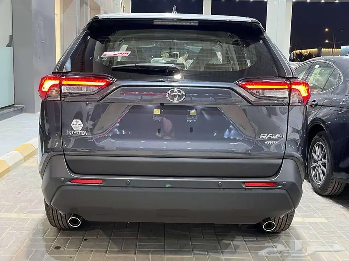تويوتا راف فور LE ستاندر دبل 4X4 موديل 2025 سعودي 3