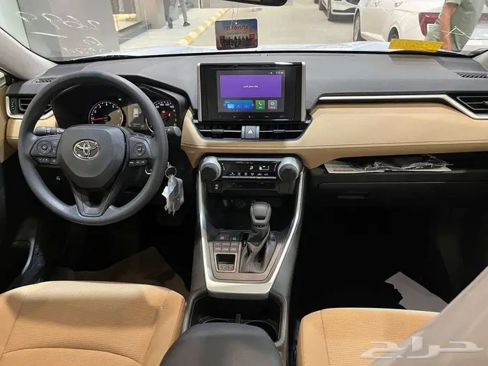 تويوتا راف فور LE ستاندر دبل 4X4 موديل 2025 سعودي 6