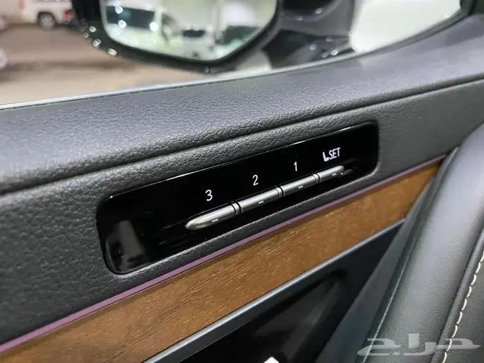 لكزس ال اكس 600 BB 2024 ابيض خليجي ماشيه 26000 كم 41