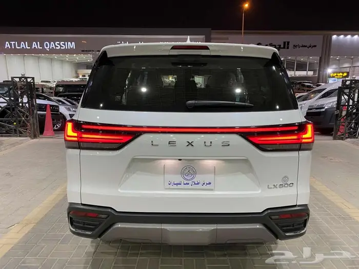 لكزس ال اكس 600 BB 2024 ابيض خليجي ماشيه 26000 كم 26