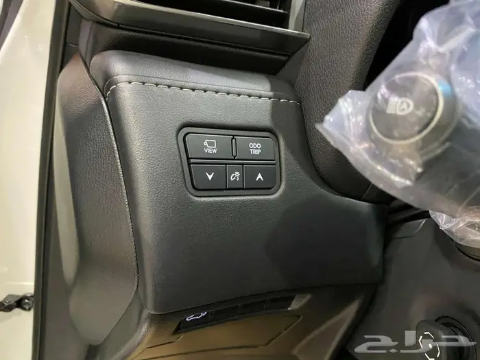 لكزس ال اكس 600 BB 2024 ابيض خليجي ماشيه 26000 كم 27