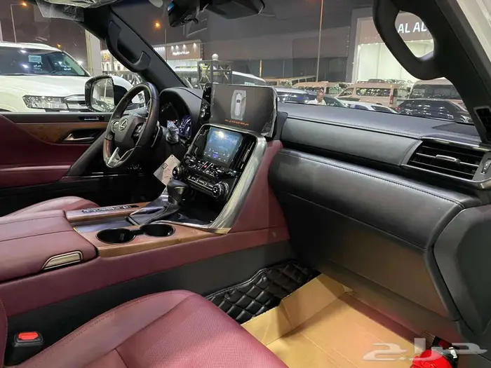 لكزس ال اكس 600 BB 2024 ابيض خليجي ماشيه 26000 كم 43