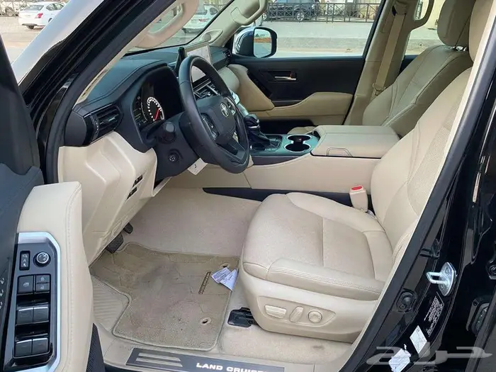 لاندكروزر-VXR -2024 فل كامل 8