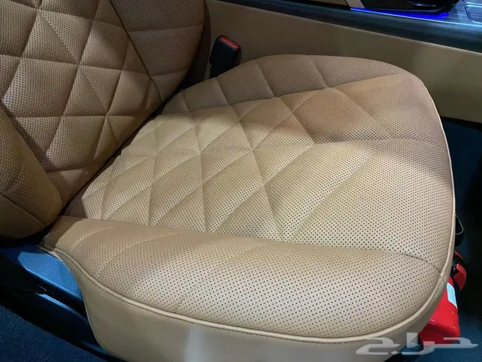 بي ام دبليو 735i موديل 2026 اسود خليجي 40