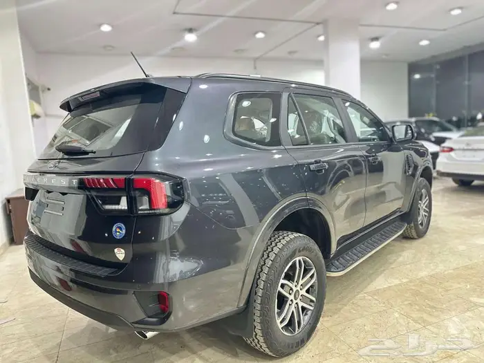 فورد ايفرست XLT نص فل توكيلات الجزيرة 5