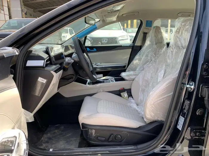 كيا k5 موديل 2026 ستاندر 8