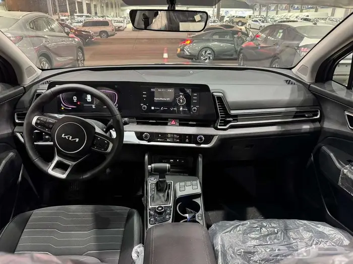 كيا سبورتاج 1.6 نص فل - فل كامل موديل 2024 عرض خاص 5