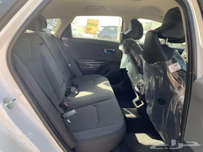 كيا كي 4 ستاندر k4 2026 14