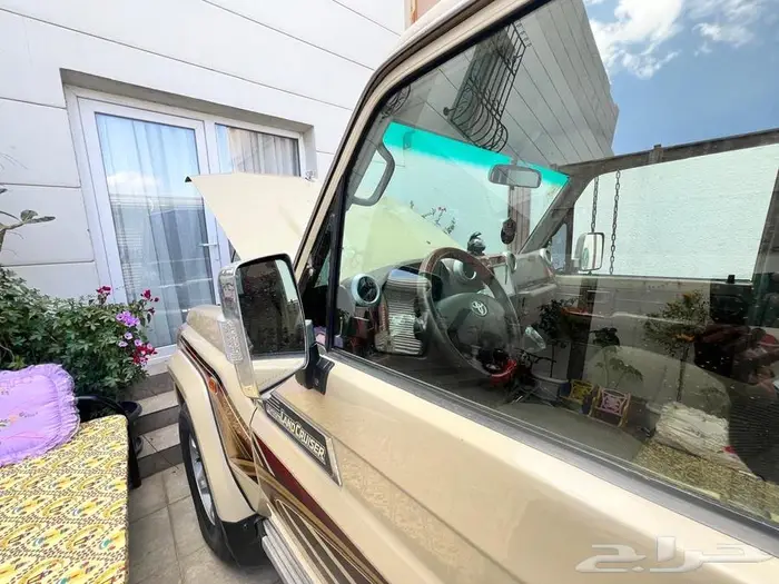 للبيع جيب شاص 2015 8