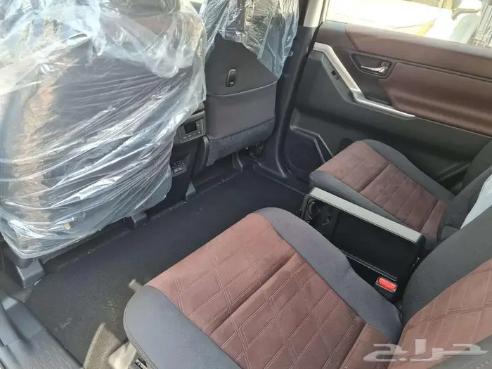 تويوتا انوفا GL هايبرد 2026 كاش وتقسيط 7